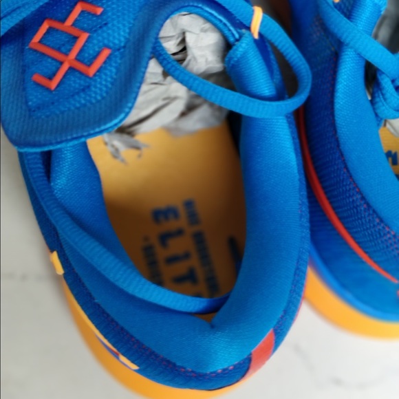 Nike KD 6 Elite Team.  Brand New in Box.  Never worn.  Size 11. - Picture 5 of 7